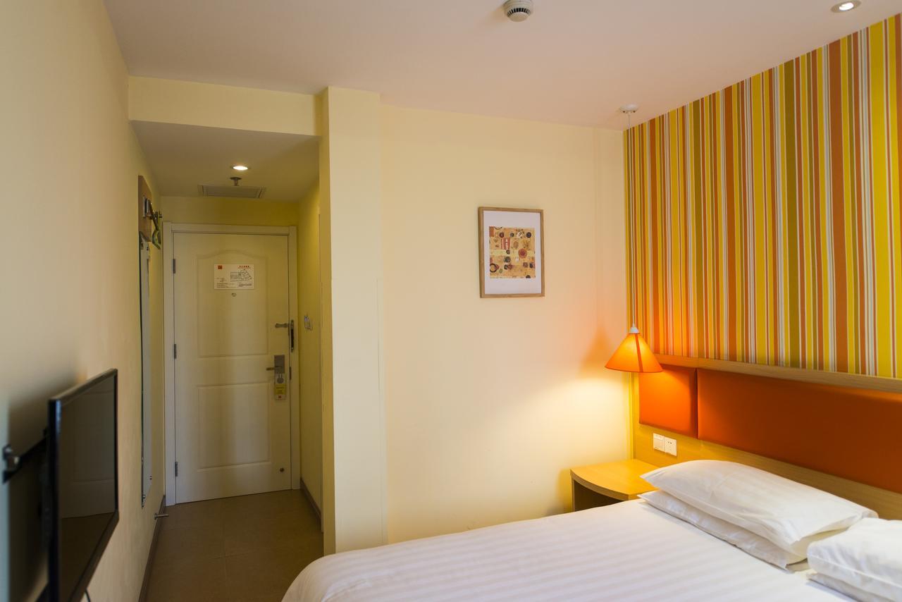 Home Inn Beijing Yansha East Sanyuan Bridge Екстер'єр фото